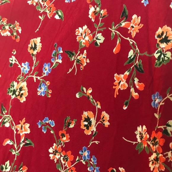 Jacob Annexe | red floral skirt - Picture 3 of 5